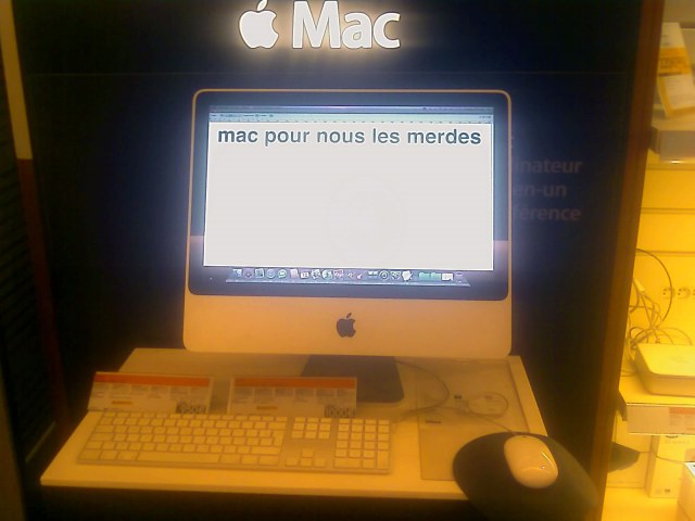 2008-06-09 Le monstre dans le placard_l.jpg